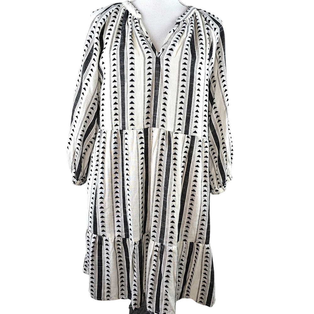 EVEREVE Sophia Tiered Linen Dress In M